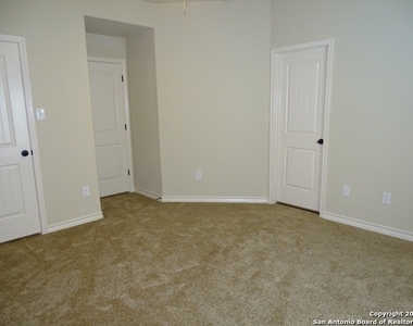 6410 Marcel Way - Photo Thumbnail 16