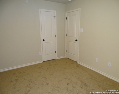 6410 Marcel Way - Photo Thumbnail 22