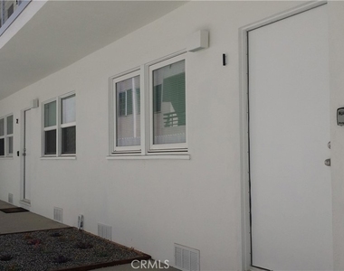 4402 S Centinela Avenue - Photo Thumbnail 1