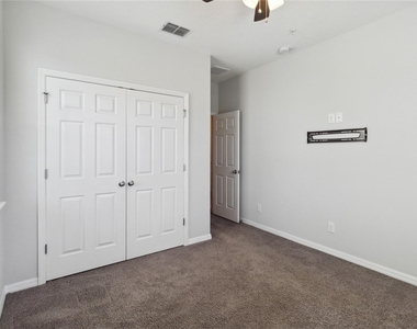 618 Fortanini Circle - Photo Thumbnail 20