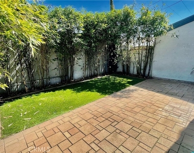 12720 Newport Avenue - Photo Thumbnail 4