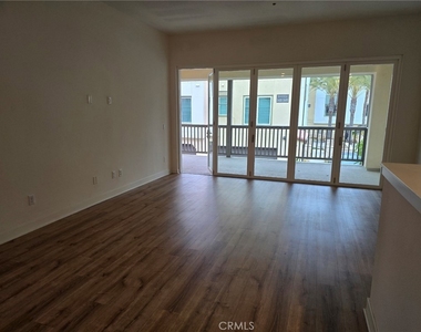 2868 Doheny Way - Photo Thumbnail 1