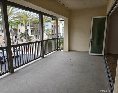 2868 Doheny Way - Photo Thumbnail 4