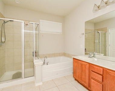 9503 Herons Grove Lane - Photo Thumbnail 16