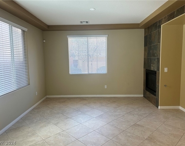 2254 Aragon Canyon Street - Photo Thumbnail 6