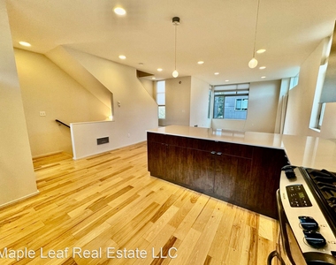 8837 Interlake Ave, Unit B - Photo Thumbnail 4