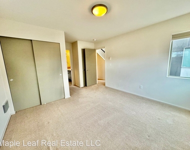 8837 Interlake Ave, Unit B - Photo Thumbnail 11