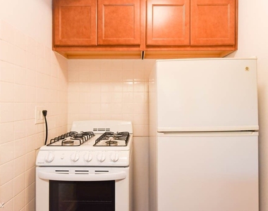 540 W. Roscoe, Unit C085 - Photo Thumbnail 2