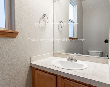 4317 Se 79th Avenue - Photo Thumbnail 10