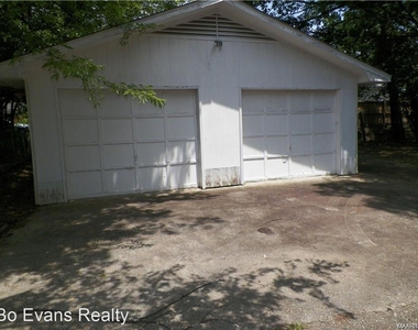 3319 Bedford Ln - Photo Thumbnail 16