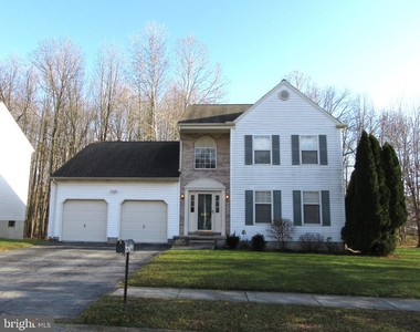 201 Longmeadow Dr - Photo Thumbnail 0