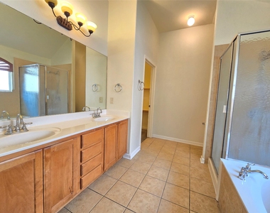 705 Crane Canyon Pl - Photo Thumbnail 32