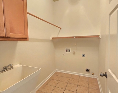 705 Crane Canyon Pl - Photo Thumbnail 27