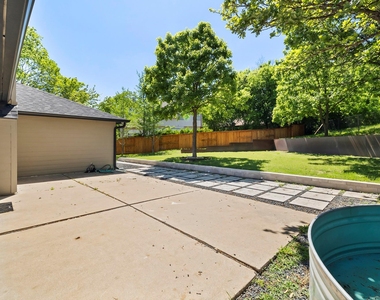 1510 Clearview Loop - Photo Thumbnail 2