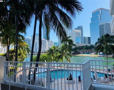 801 Brickell Key Blvd - Photo Thumbnail 16