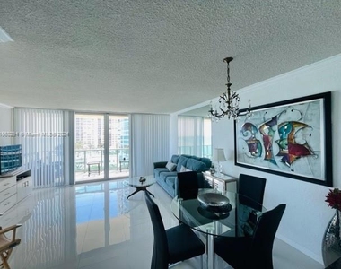 2501 S Ocean Dr - Photo Thumbnail 5