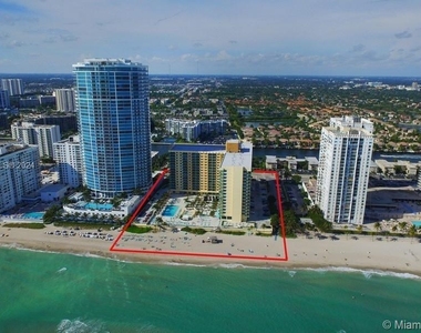 2501 S Ocean Dr - Photo Thumbnail 8