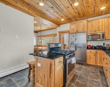 3931 N Timber Wolf Lane - Photo Thumbnail 10