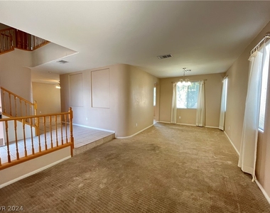 10020 Pinnacle View Place - Photo Thumbnail 2