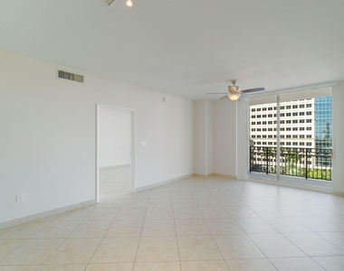 550 Okeechobee Boulevard - Photo Thumbnail 12