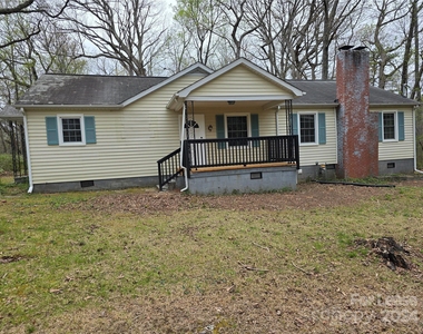 4516 Woodland Avenue - Photo Thumbnail 0