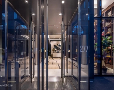 277  Fifth Ave - Photo Thumbnail 12