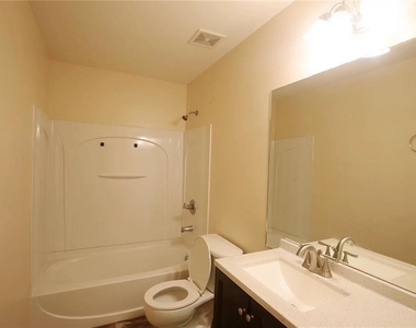 1663 Southgate Mill Drive Nw - Photo Thumbnail 9