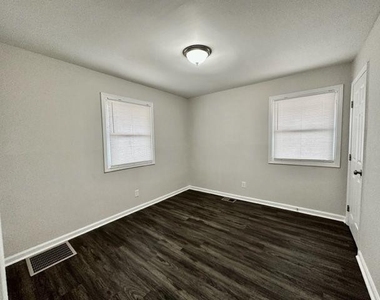 3491 Fairburn Nw - Photo Thumbnail 5