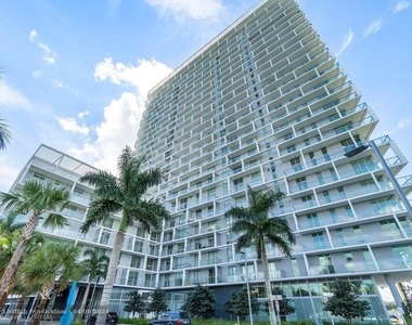 2000 Metropica Way - Photo Thumbnail 0