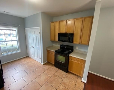 4004 Volkswalk Place, Raleigh Nc 27610 - Photo Thumbnail 5