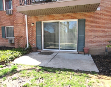 715 E Falcon Drive - Photo Thumbnail 21