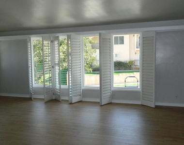 4627 Presidio Dr - Photo Thumbnail 16