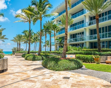 6801 Collins Ave - Photo Thumbnail 27