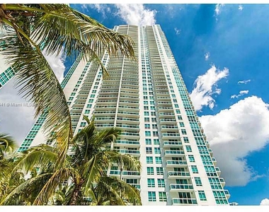 950 Brickell Bay Dr - Photo Thumbnail 0