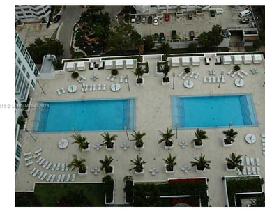 950 Brickell Bay Dr - Photo Thumbnail 35