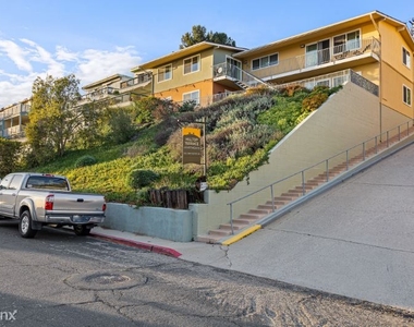 3333-3367 Hilltop Dr, Ventura, Ca 93003 3335 - Photo Thumbnail 19