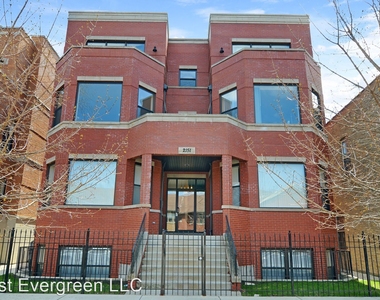 2147-2151 W Evergreen Ave - Photo Thumbnail 14