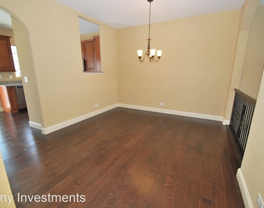 1538 Lakeridge Court - Photo Thumbnail 2