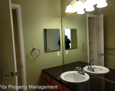 1435 Blue Sky Way Unit 8-301 - Photo Thumbnail 11