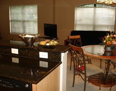 2279 Portofino Place - Photo Thumbnail 14