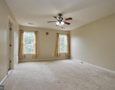 13227 Rolling Plains Court - Photo Thumbnail 4