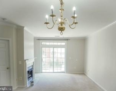 2710 Bellforest Ct - Photo Thumbnail 5