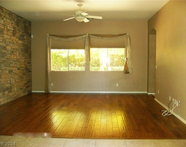 10710 Del Rudini Street - Photo Thumbnail 1