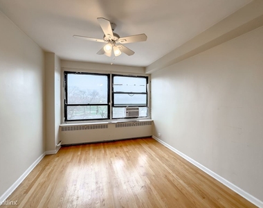 4180 N. Marine Drive, Unit A705 - Photo Thumbnail 11