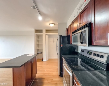 4180 N. Marine Drive, Unit A705 - Photo Thumbnail 4