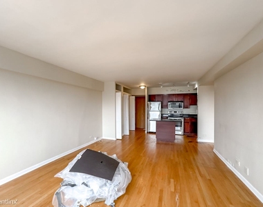 4180 N. Marine Drive, Unit A705 - Photo Thumbnail 9