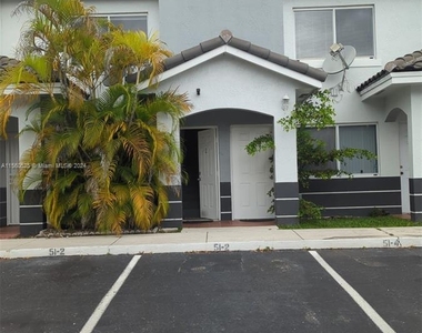 7851 Sw 152nd Ave - Photo Thumbnail 0