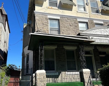 2213 W Tioga St - Photo Thumbnail 0