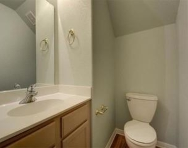 4801 E Oltorf St - Photo Thumbnail 13