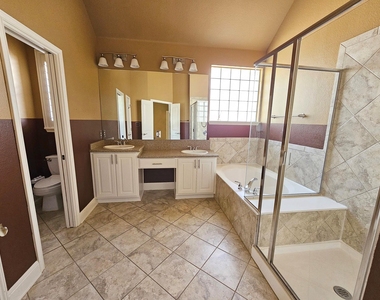 3117 Fiorellino Pl - Photo Thumbnail 20